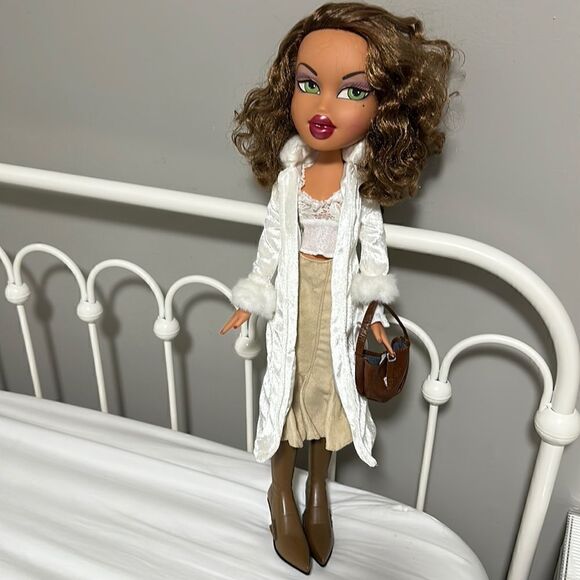 bratz Other - BRATZ YASMIN DOLL. 2003 limited edition